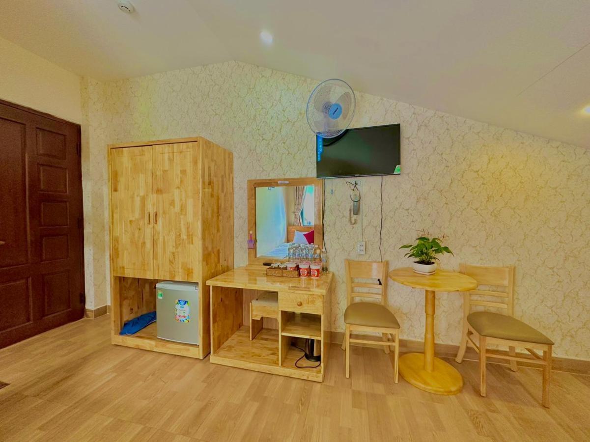 Khach San Minh Ha Da Lat Hotel Bagian luar foto